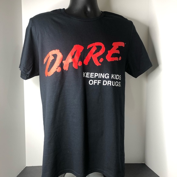 DARE Keeping Kids Off Drugs Black/Red Tee Tshirt - Picture 2 of 5